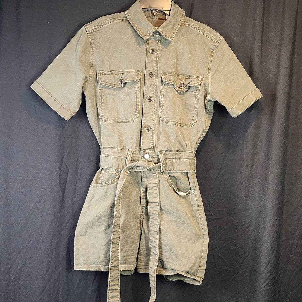 Universal Thread Women Utility Style Short Romper Olive Belted Button Up Size 00